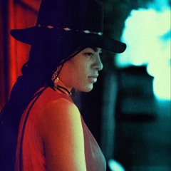 S. Mari Bad Romance/Lovers & Friends - Acoustic Cover