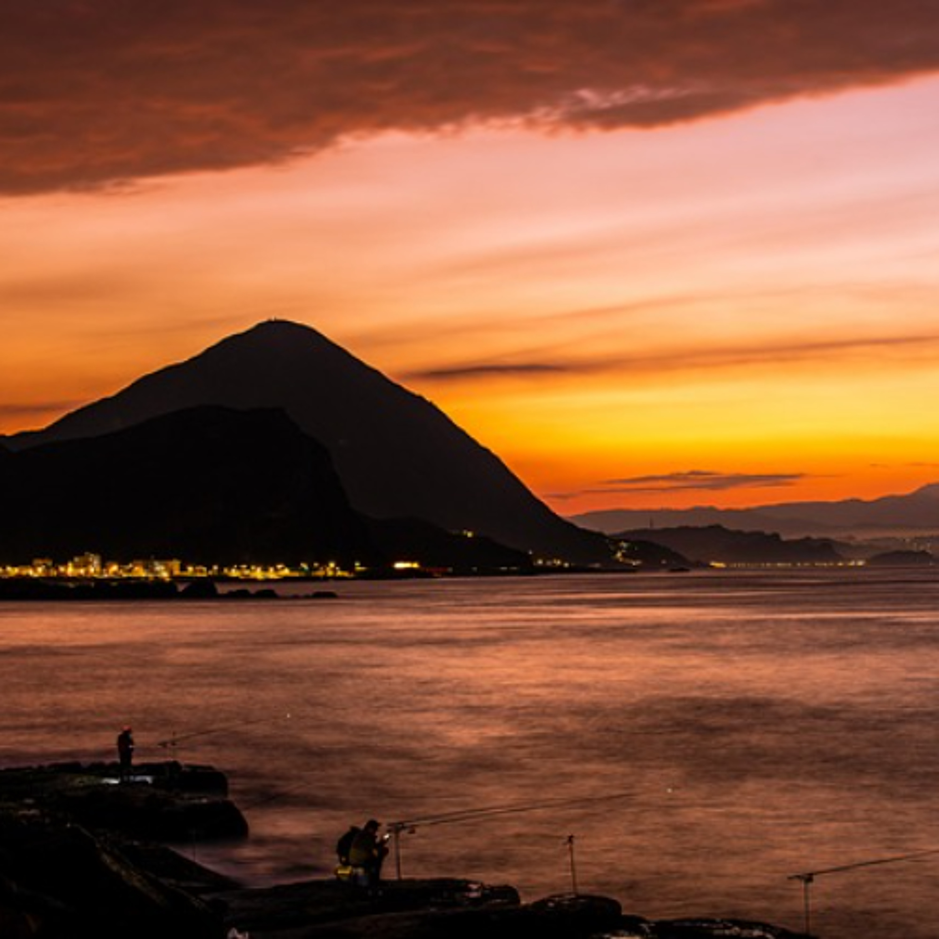 Wrestling With Angles - Pull Up a Chair