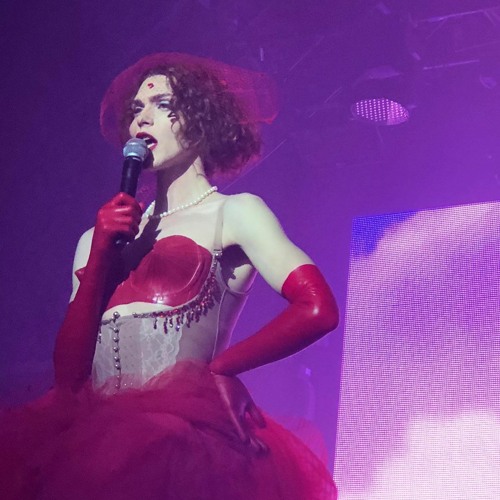 SOPHIE - In The Rain (lower pitch)
