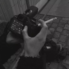 كل لحظه بفراقه سنه ):