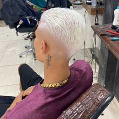 AS NOVINHA DE NITEROI FICA DE 4 OLHA PRA TRAZ REBOLA PRO MACHO DELA [DJs JN DO PLG 2D DO ESCADÃO]