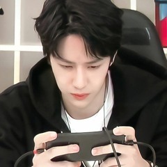 Angle Baby~ Adimas 🍓