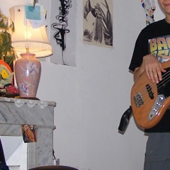 Les musiques pas importantes :)