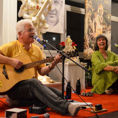 Sarva Mangala Mangalye with Group Mudita