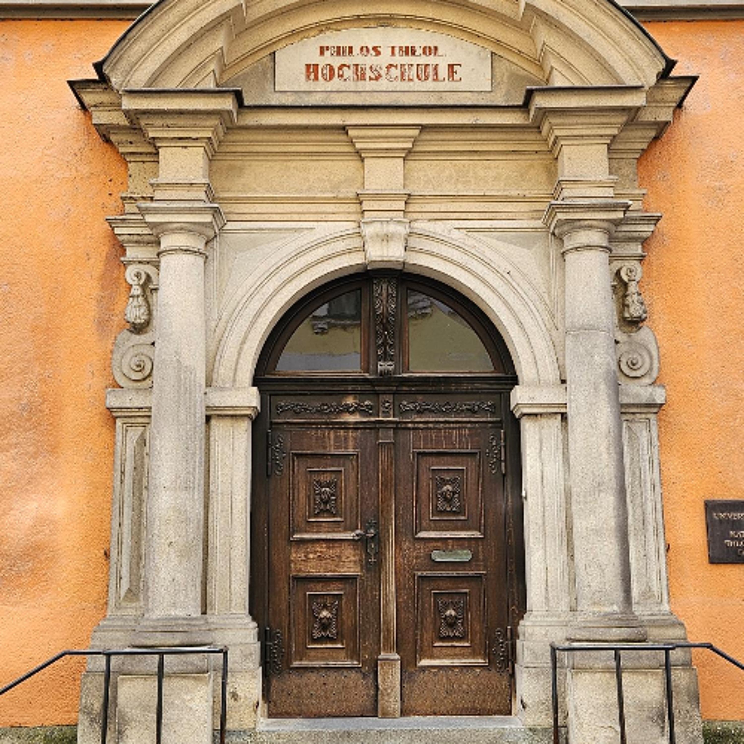 Große Nachfrage bei Studiengängen am Department für Katholische Theologie episode artwork