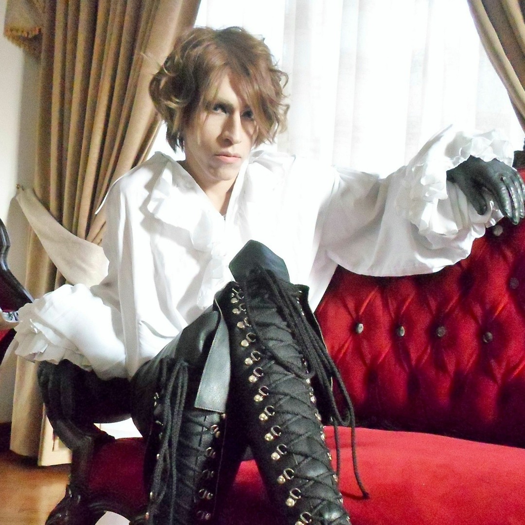 邦楽 LAREINE hq720.jpg?sqp=-