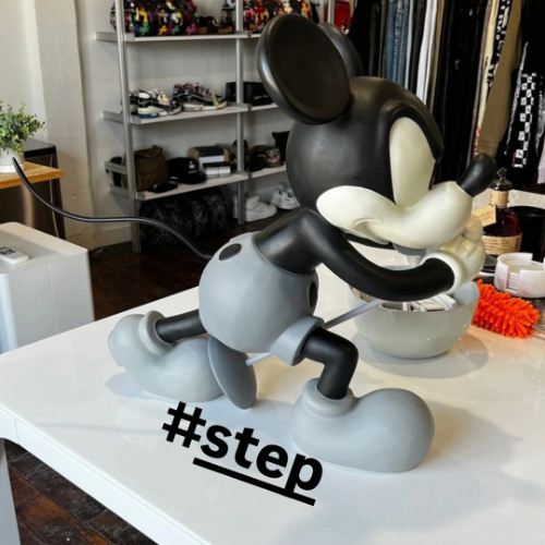 Mickey Mouse [SOUNDCLOUD EXCLUSIVE]