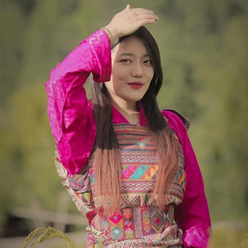 Old & New Bhutanese Mash Up Tandin Wangmo & Ugyen Tenzin