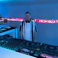 LIVE - Pure Dubai 94.7