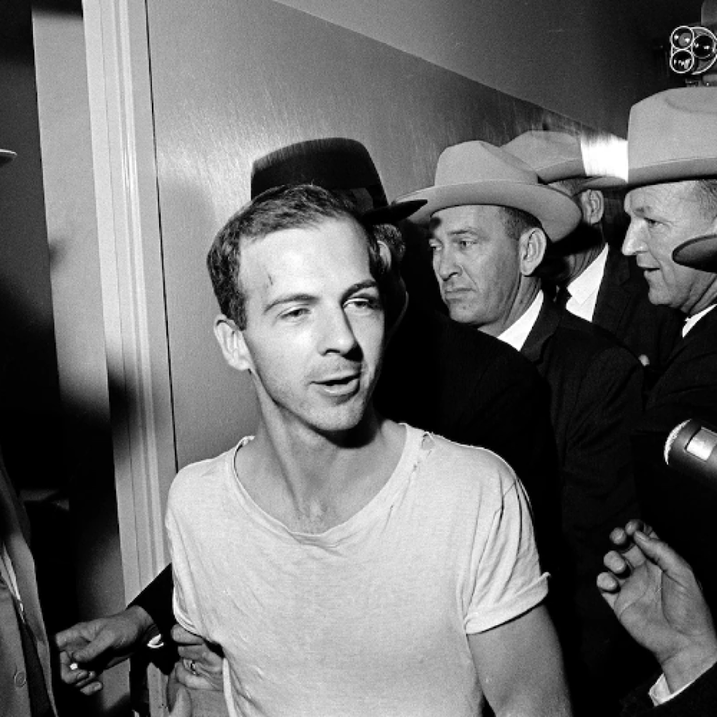 071425 CIA Admits JFK Assassination Role, Trump Threatens Moscow, NYPD Withholds Death Videos, Cuomo Set to Run episode artwork