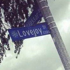 YWN Piru Escobar - No Love On LoveJoy