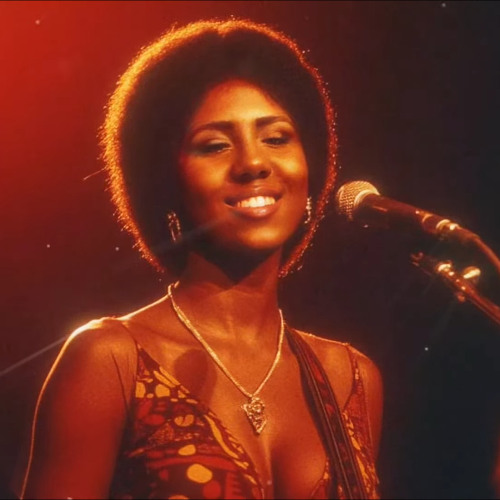 Tô Fazendo Amor Com a Favela Toda (1985)