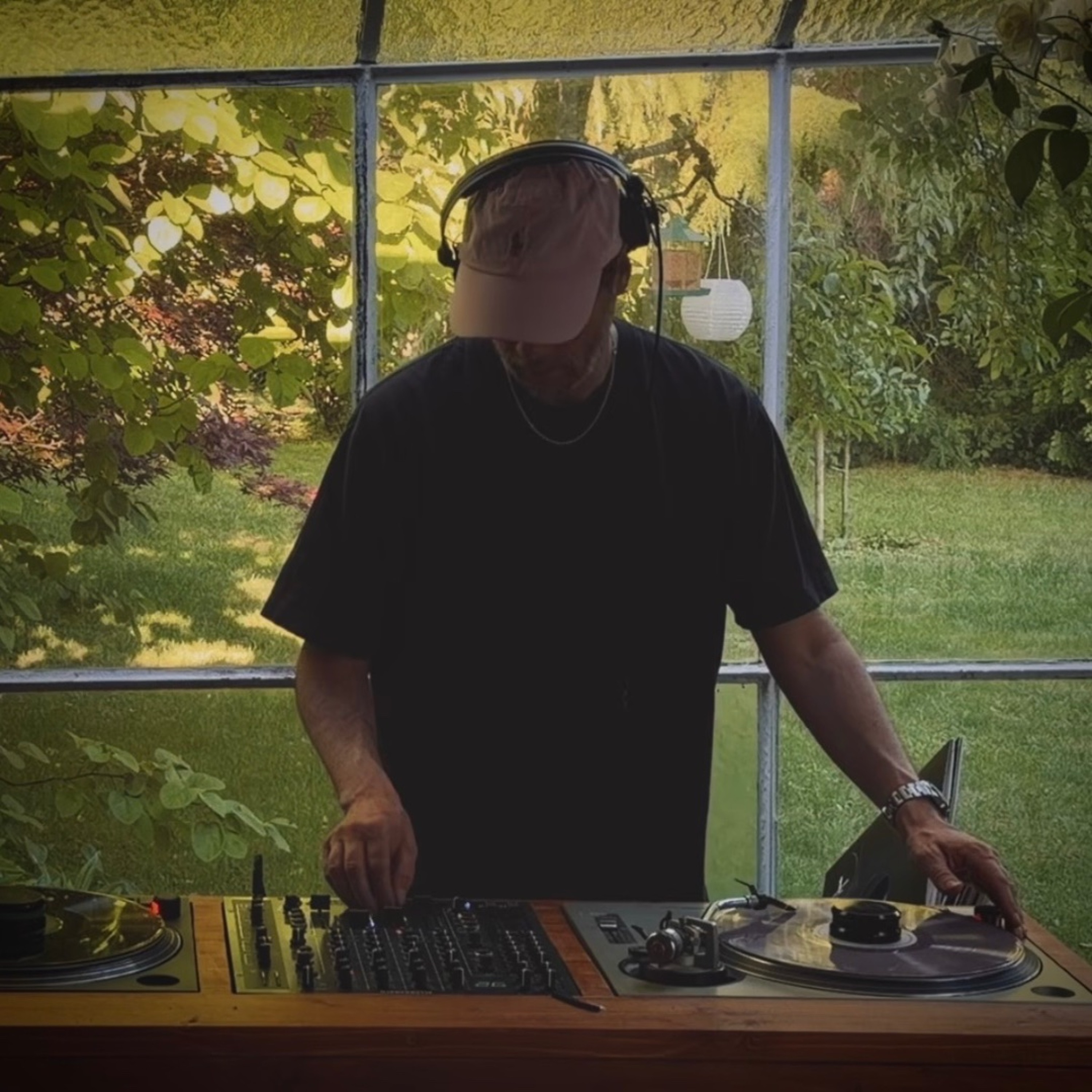 Vintage Vinyl Session 004 episode artwork