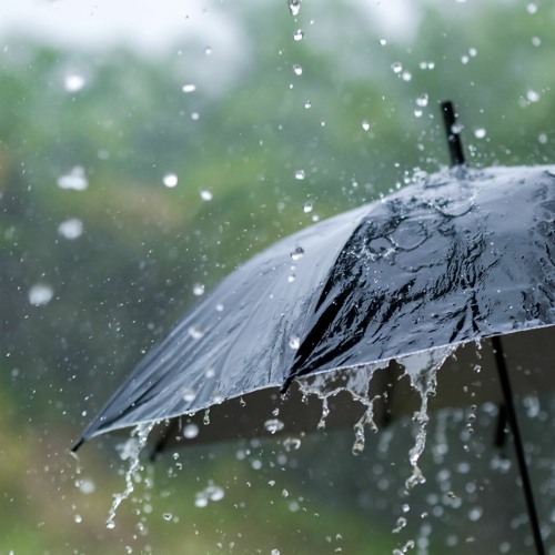 Relaxing piano to listen  when it rains