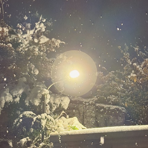 𝗖𝗼𝘃𝗲𝗿 | It's Beginning To Look A Lot Like Christmas