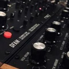 ey - 2 x dfam (romaniuk edit)