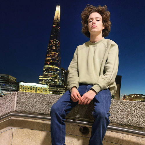 Lonely ones (Prod.23Questions)