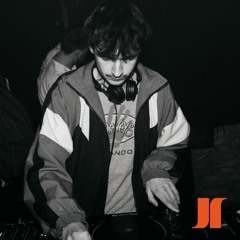 15 | TOMENO