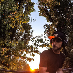 BLACK_MASKTECHNO