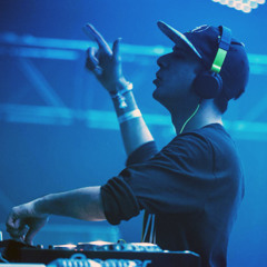 Crash The Party (Wynek Remix)