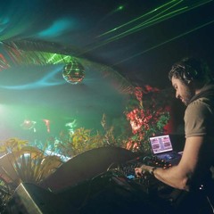 live deep trippy mix