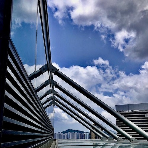 Beneath The Surface 09 - Mick Wilson & August Artier