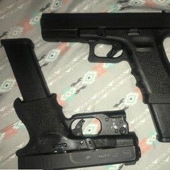 twin glocks (feat. mr.doyal)