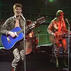 Queen Bitch - David Bowie remix