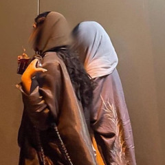 هذا الشتاءُ وهذا أنـا باينُ علينا الحنُـينَ .