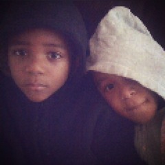 How (prod Arigatoray)