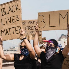 Seattle middle schoolers interview a Chicago activist about Black Lives Matter