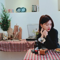 Christmas Kiss - ngytoii.ciren (Prod VRT)