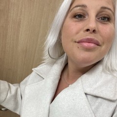 "Att vara spindeln i nätet" - Caroline Söderholm