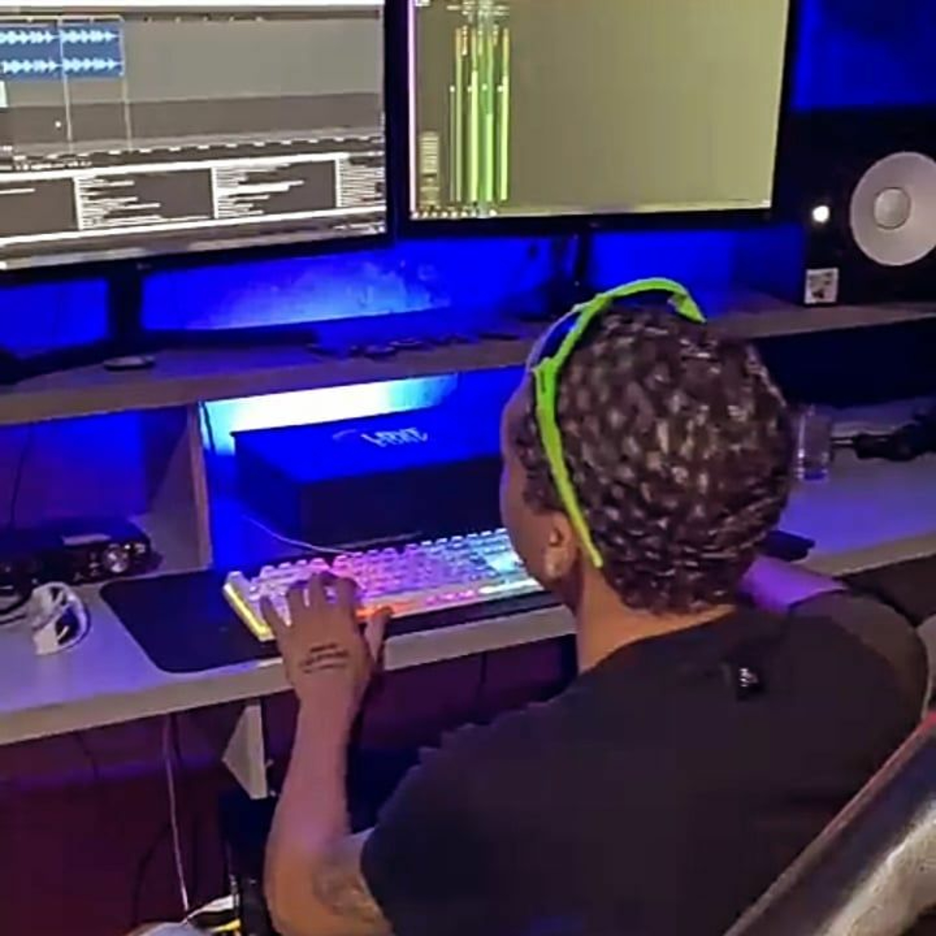 DJ GUSTAVO DO MANDELA ✪