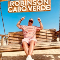 Sundowner Live Mix Robinson Cabo Verde by DJ Lars von Ommeln