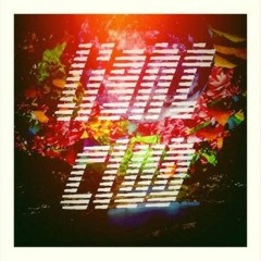 Light Club - She Meditates