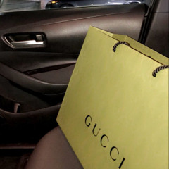 Feeling Gucci (prod. ezzie)