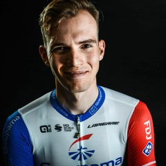 Téma: a Katalán kör, aki mesél: Valter Attila (ESB podcast/03.31)