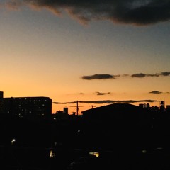 自殺街道と夕暮れ