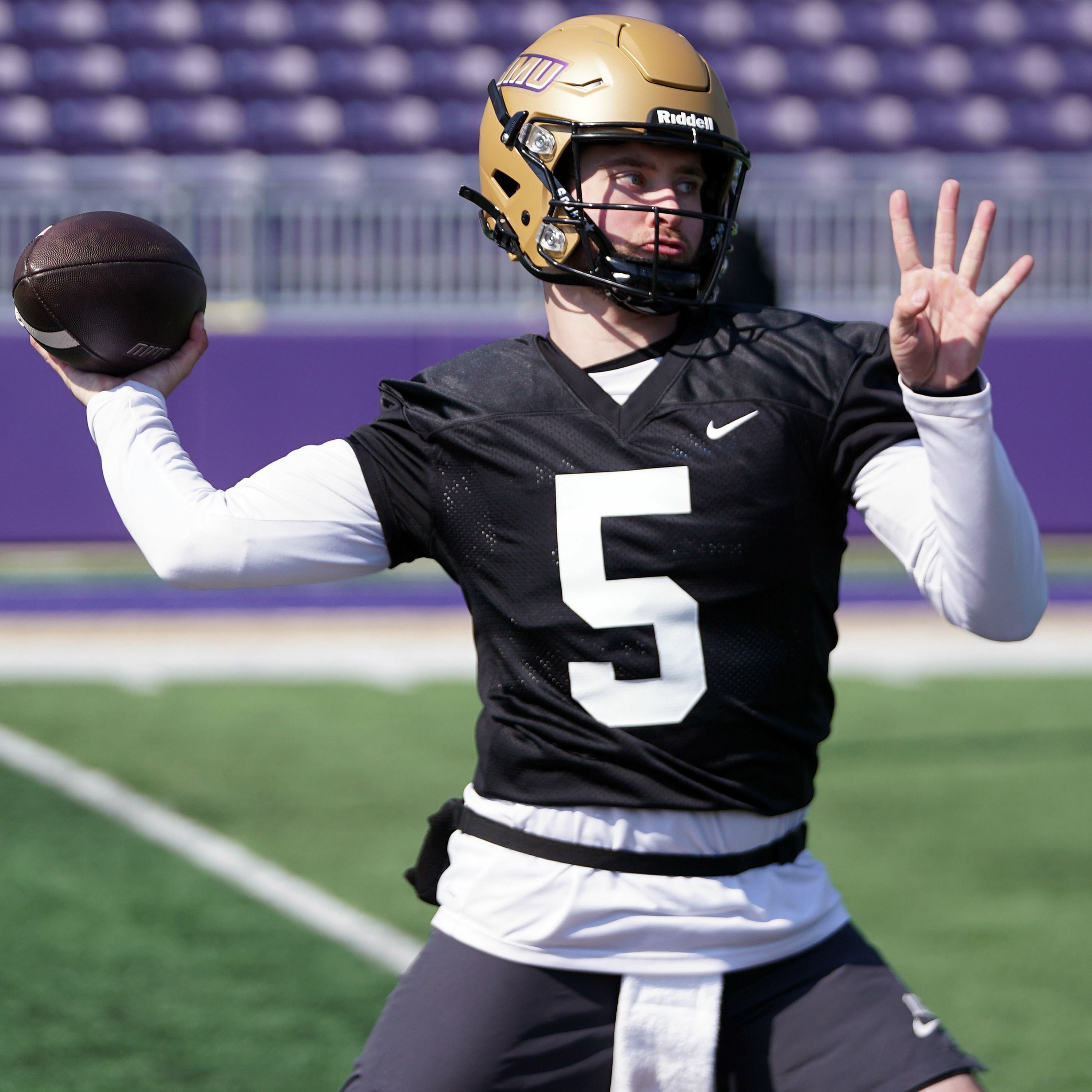 Dylan Morris - JMU QB 4/4 episode artwork