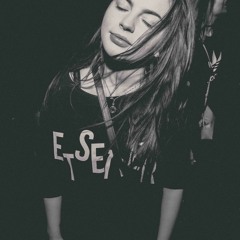 Katarina Dariy - Dark echoes: Melodic Techno voyage