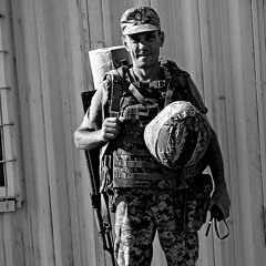 On the Graves of the Heroes