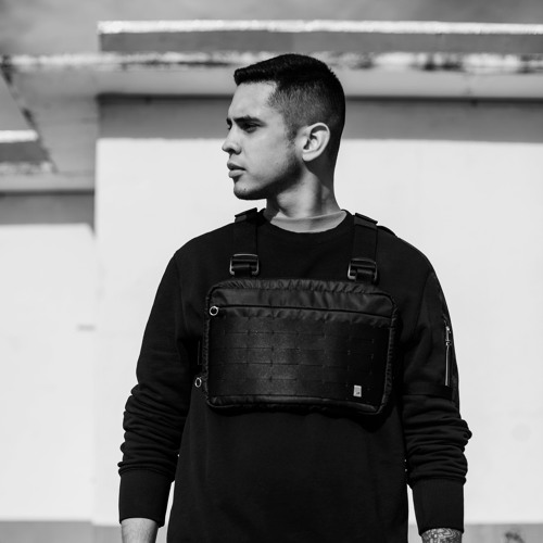 Omar M fabric X RED58 Mix