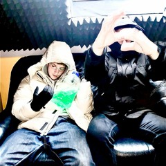 Slyth - momentais juokinga ft.dm (1M)