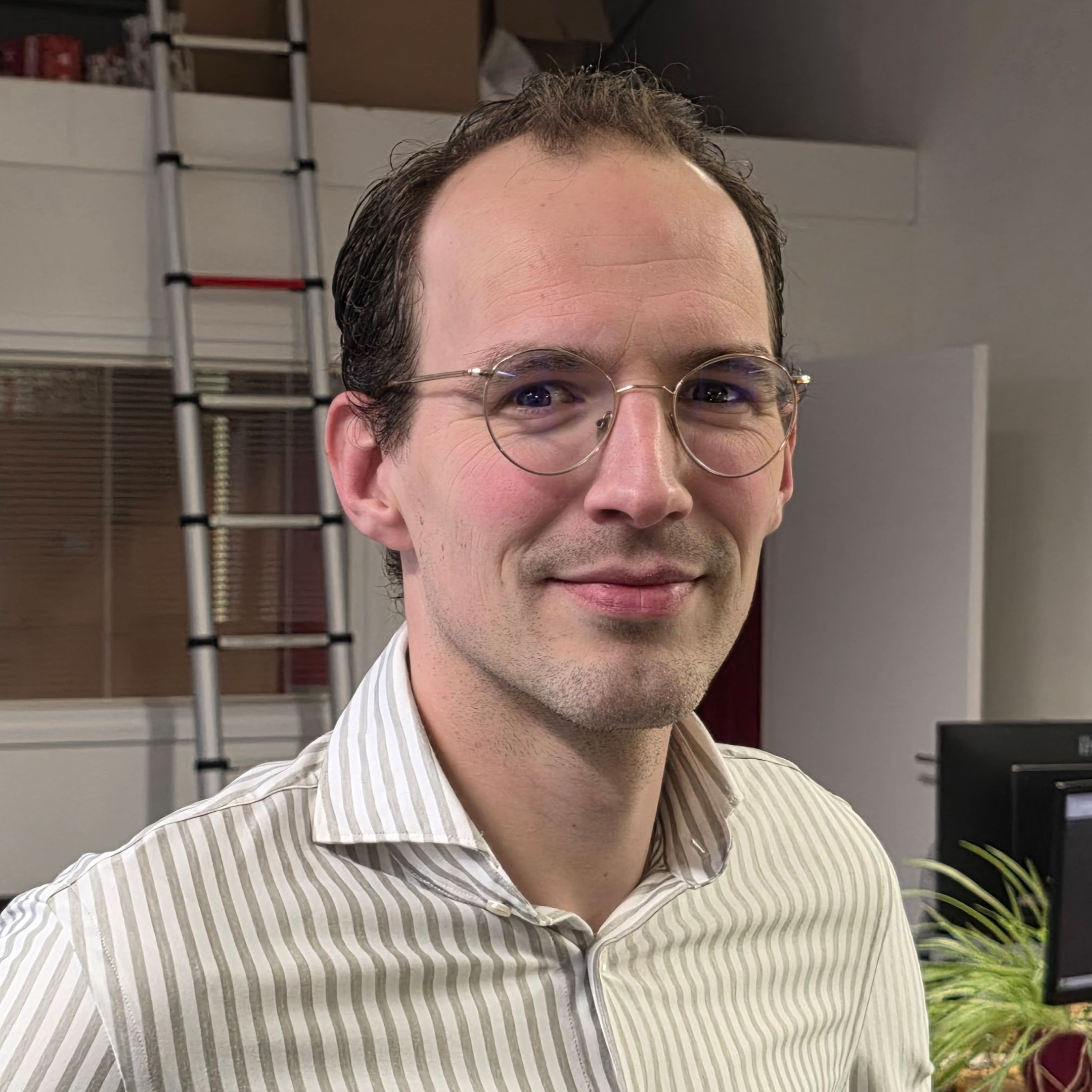 2026-02-19 CU-fractievoorzitter Pieter Krol over de AI-kieshulpen met misinformatie episode artwork