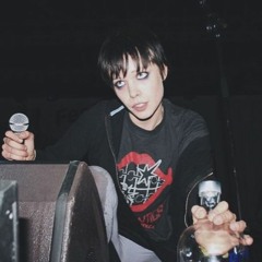 Crystal Castles - Vanished but the intro is heavenly (prod.yvngchim)