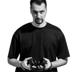 ESSENTIAL HOUSE #3 DAVID GRAZIOLI