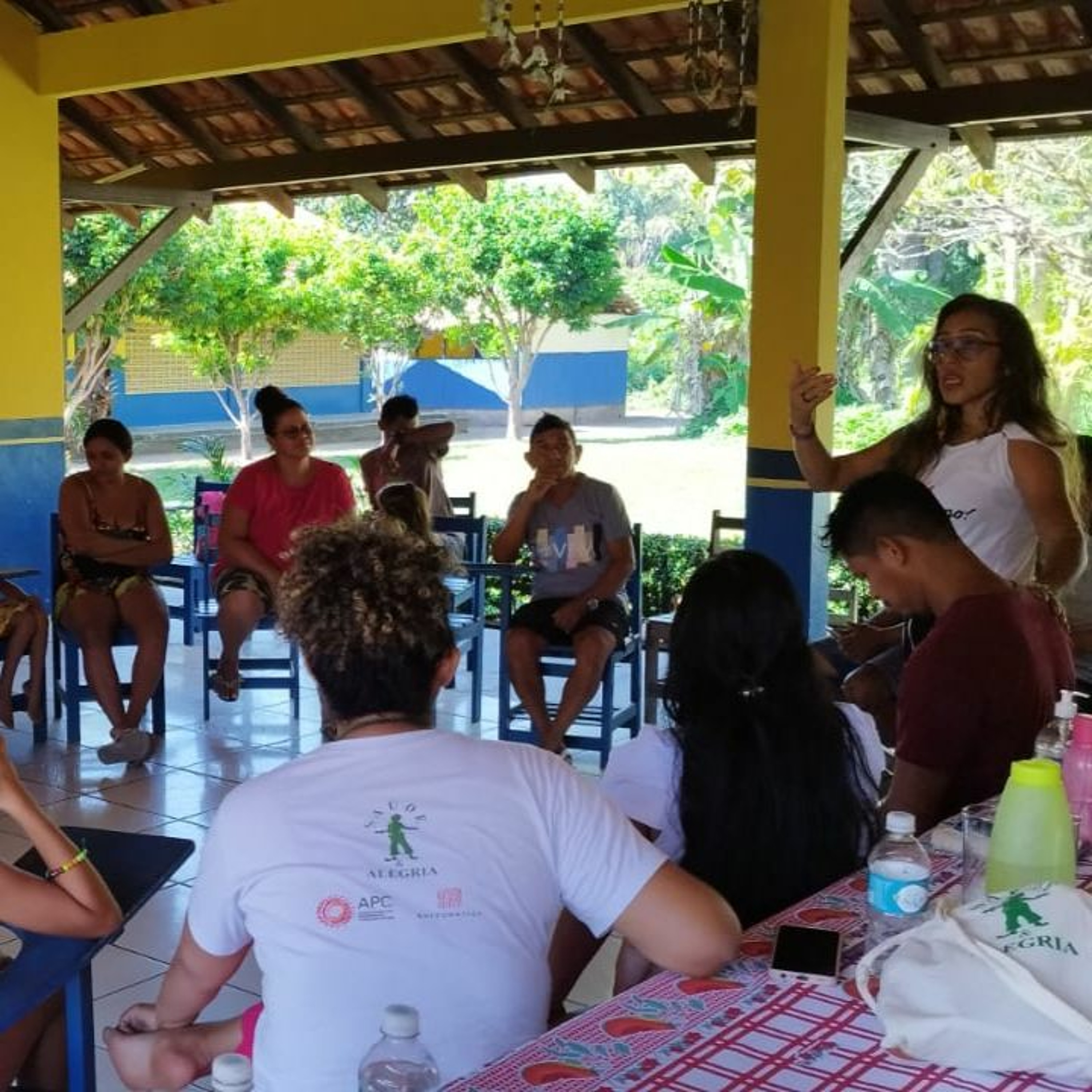 Ao vivo da aldeia Solimões, Escola de Redes anuncia construção de espaço da rádio Sapucaia episode artwork