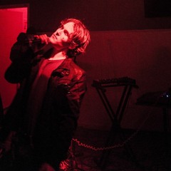 Mängupoi$$ Käru - Tr2p$taar