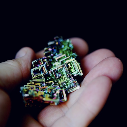 -Bismuth-